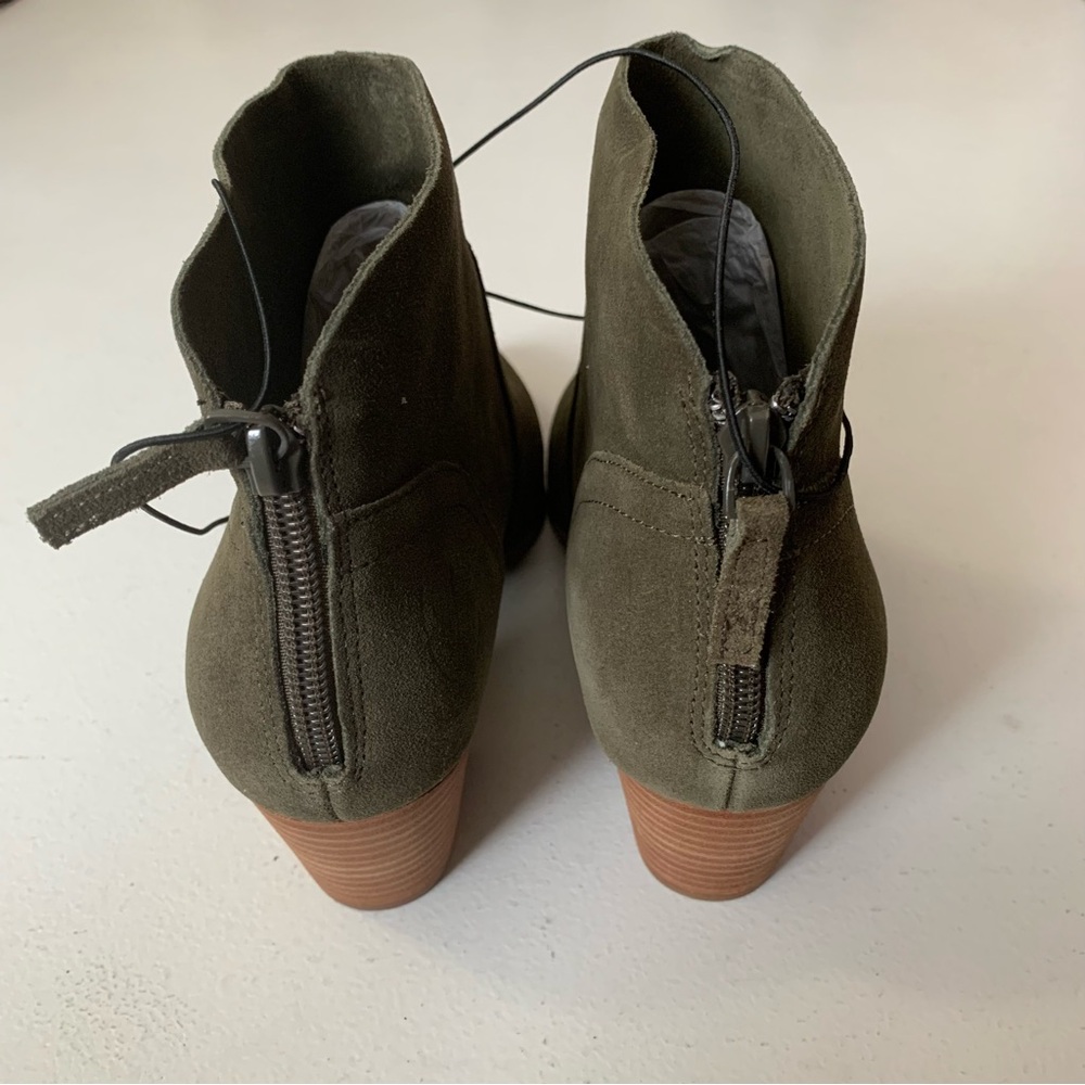 Violet & Red Size 8.5 Suede Leather Olive Green Cupid Bootie NWOB - Picture 9 of 16